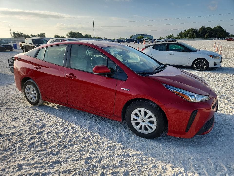2020 TOYOTA PRIUS LE 4