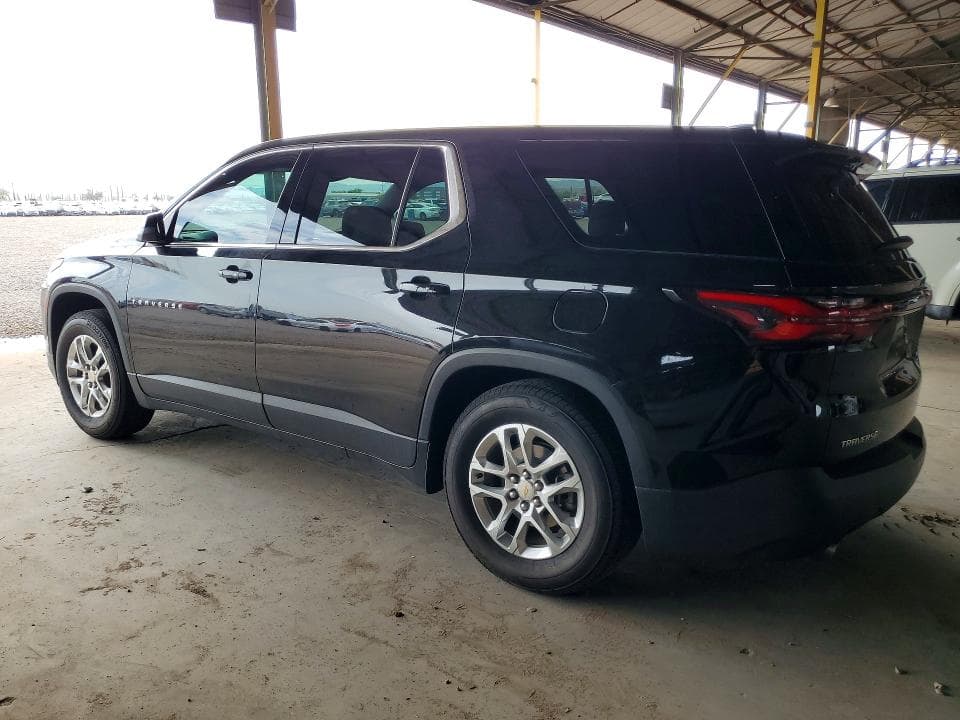 2023 CHEVROLET TRAVERSE LS 2