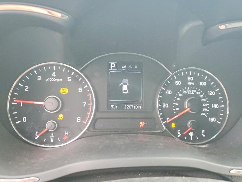 2017 KIA FORTE LX 9