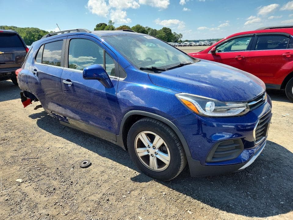 2017 CHEVROLET TRAX 1LT 4