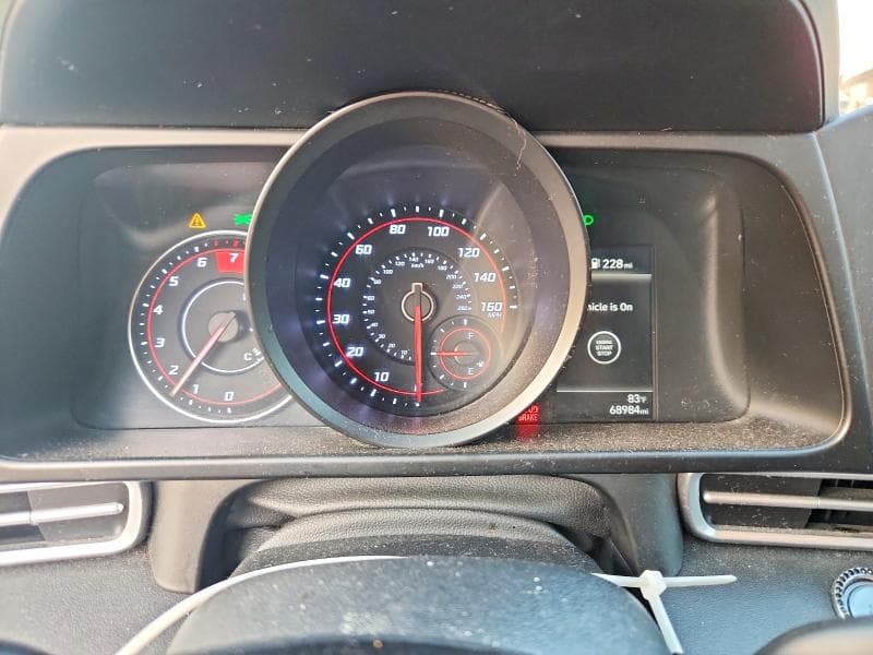2021 HYUNDAI ELANTRA SEL 9