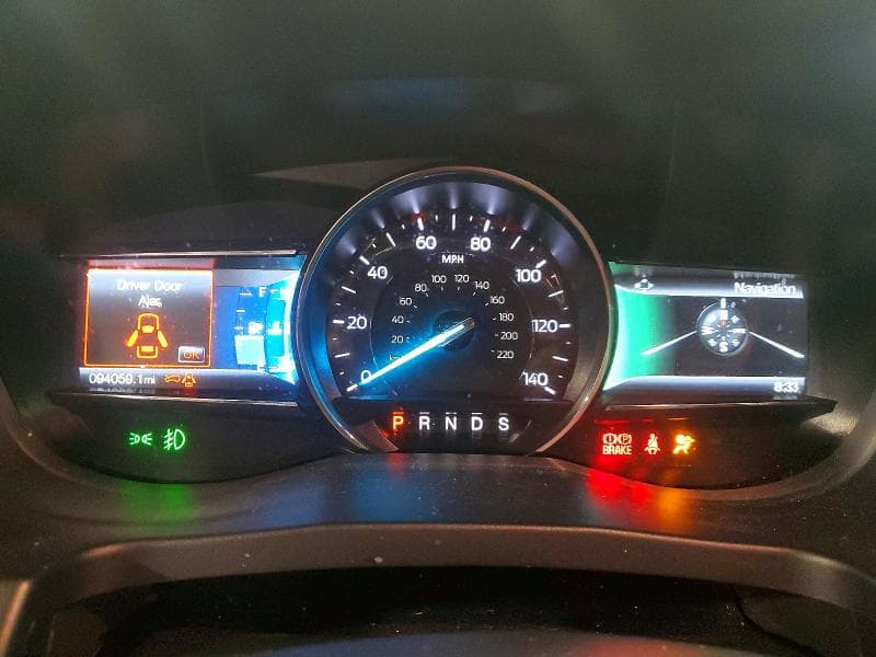 2018 FORD EXPLORER XLT 9