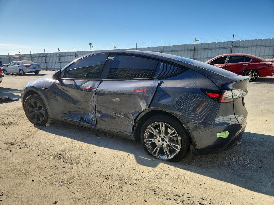 2023 TESLA MODEL Y 2