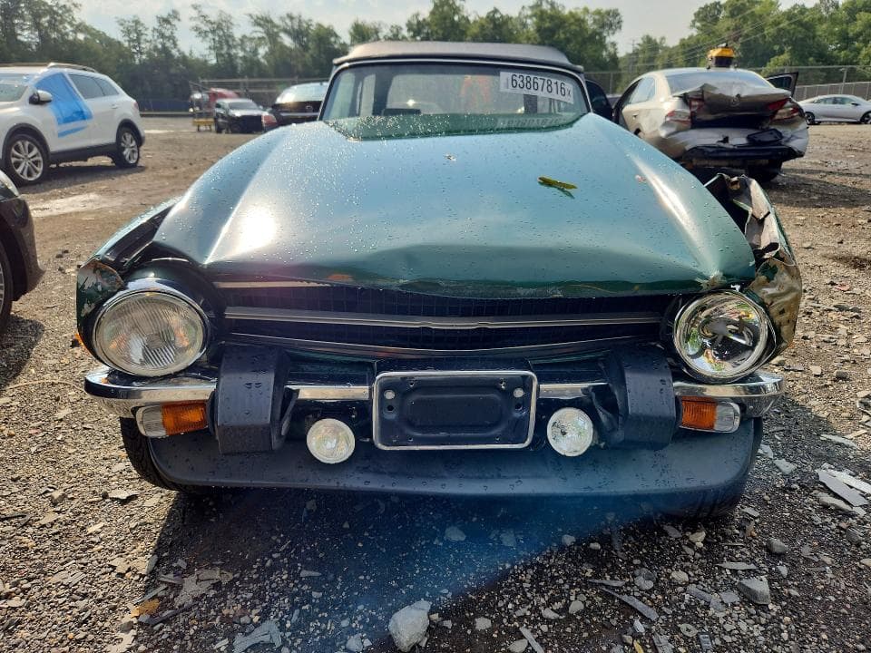 1976 TRIUMPH CAR TR6 5