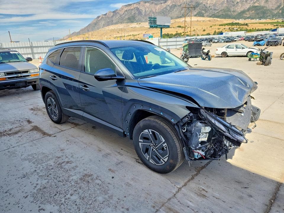 2025 HYUNDAI TUCSON BLUE 4