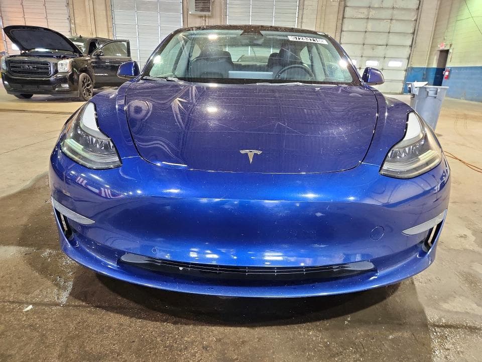 2022 TESLA MODEL 3 5