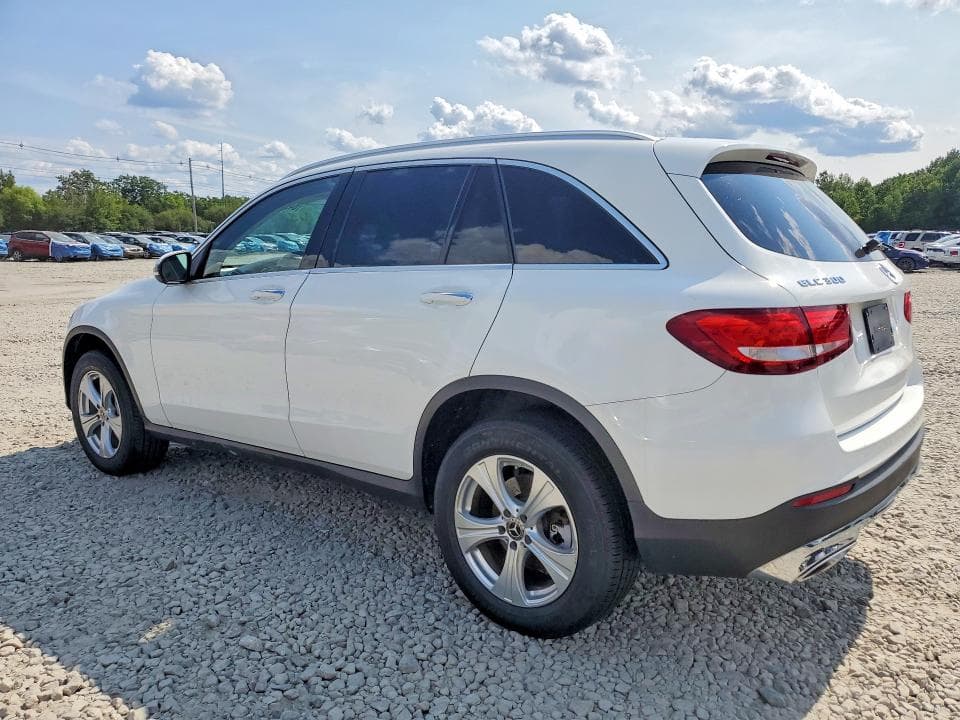2017 MERCEDES-BENZ GLC 300 4MATIC 2