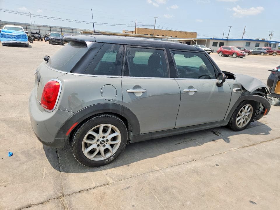 2019 MINI COOPER 3
