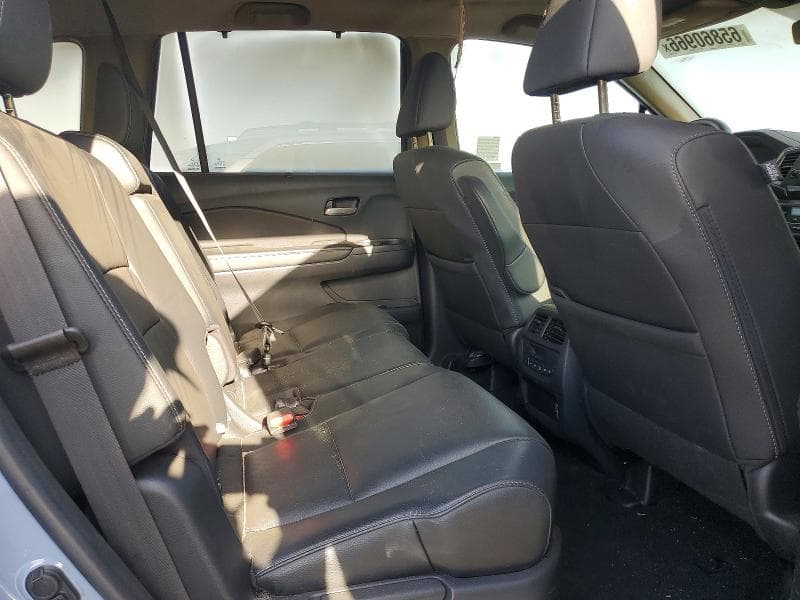 2022 HONDA PILOT SE 11