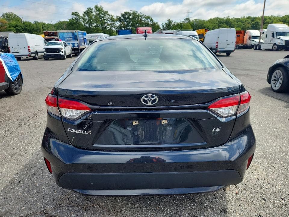 2021 TOYOTA COROLLA LE 6