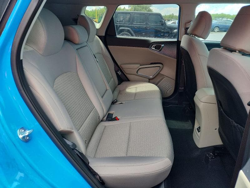 2023 KIA SOUL EX 11