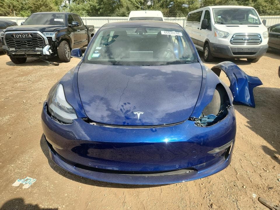 2018 TESLA MODEL 3 5