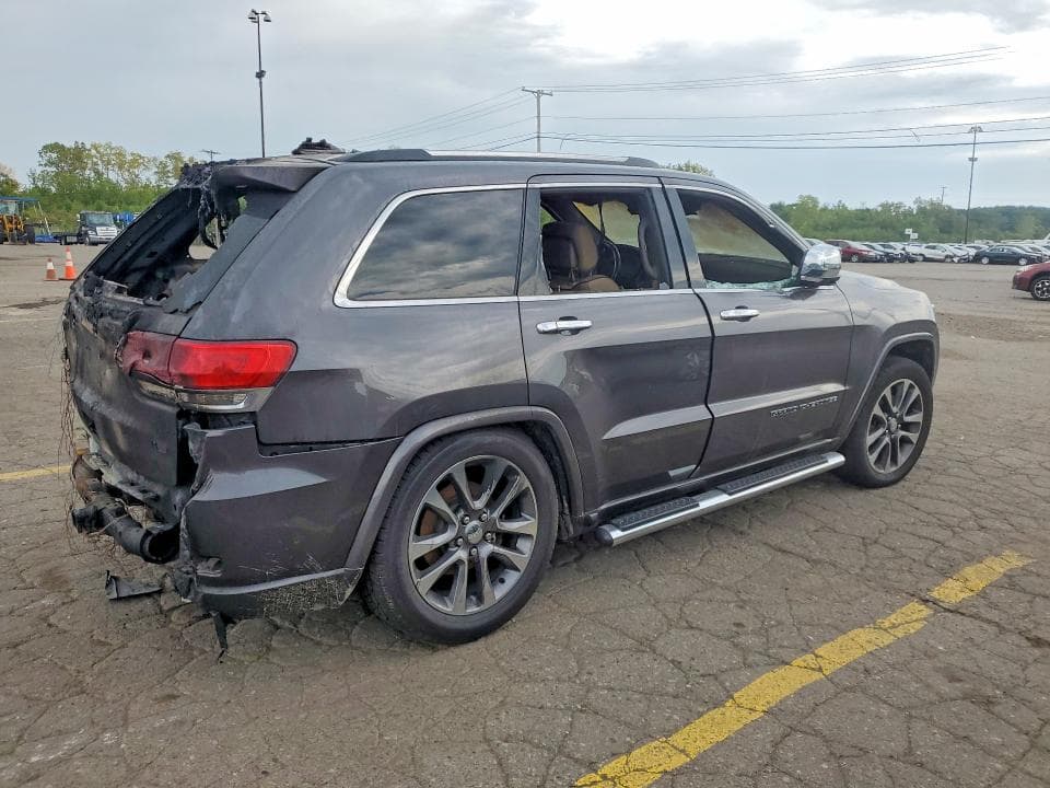 2017 JEEP GRAND CHEROKEE OVERLAND 3