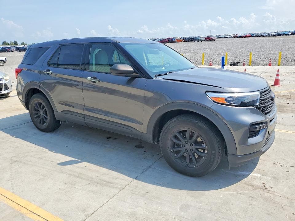2021 FORD EXPLORER 4