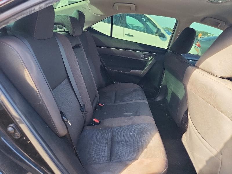2018 TOYOTA COROLLA LE 10
