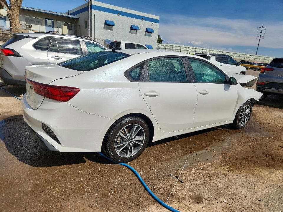 2023 KIA FORTE LXS 3