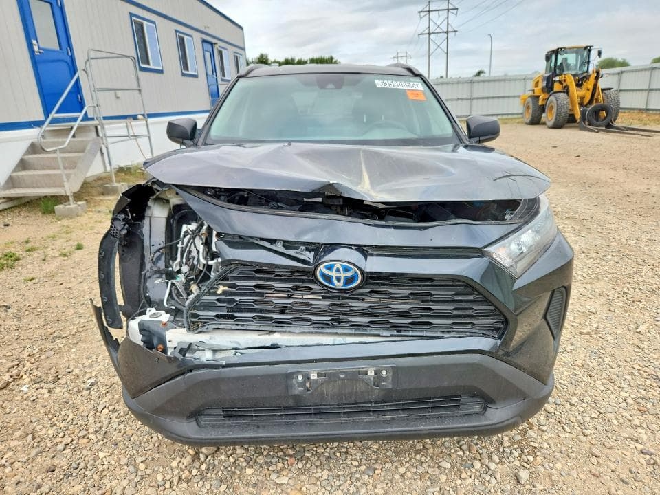 2021 TOYOTA RAV4 LE 5