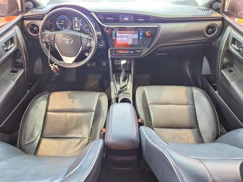2018 TOYOTA COROLLA XLE 8