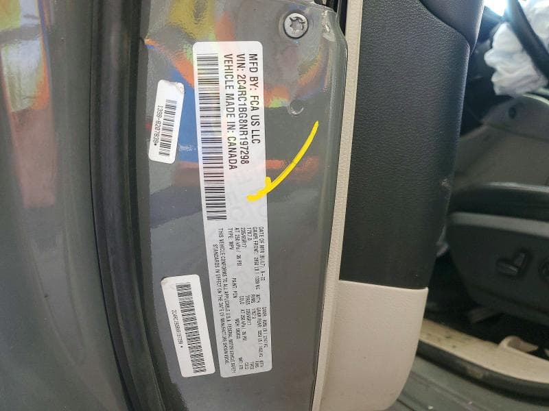 2022 CHRYSLER PACIFICA TOURING L 13
