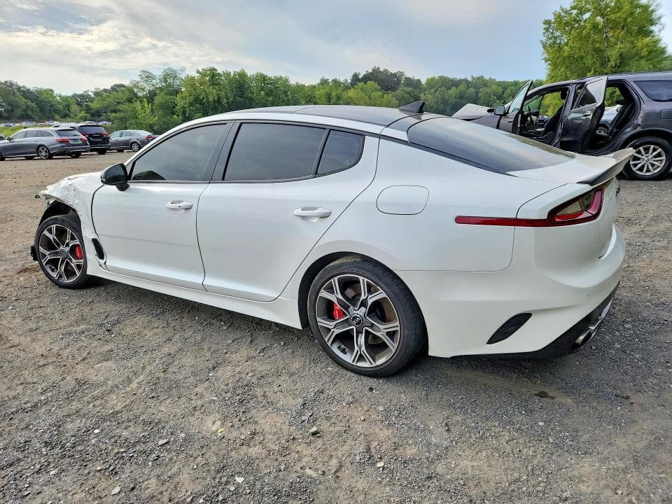 2019 KIA STINGER GT2 2