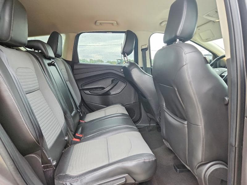2019 FORD ESCAPE SE 10