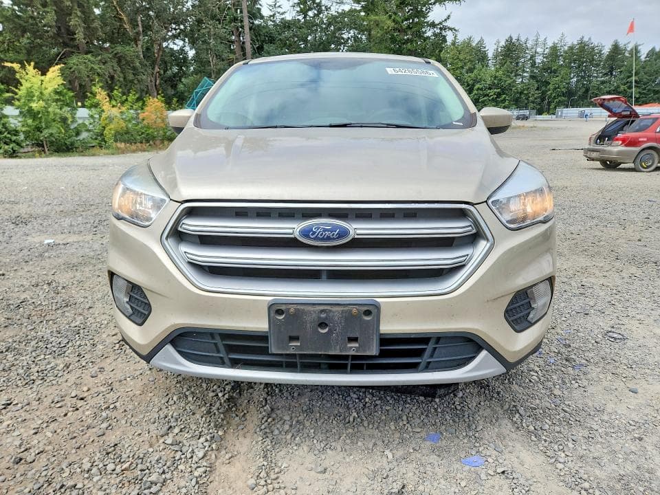 2017 FORD ESCAPE SE 5
