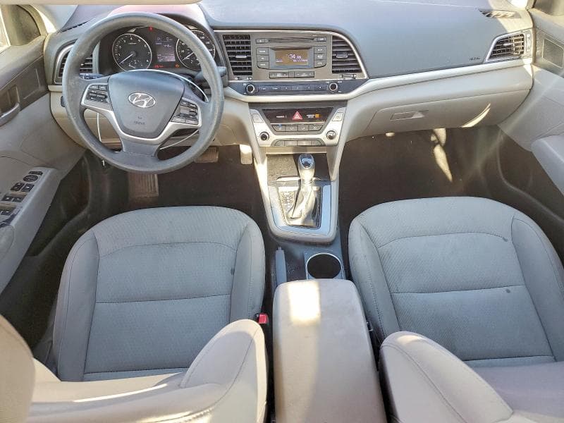 2017 HYUNDAI ELANTRA SE 8