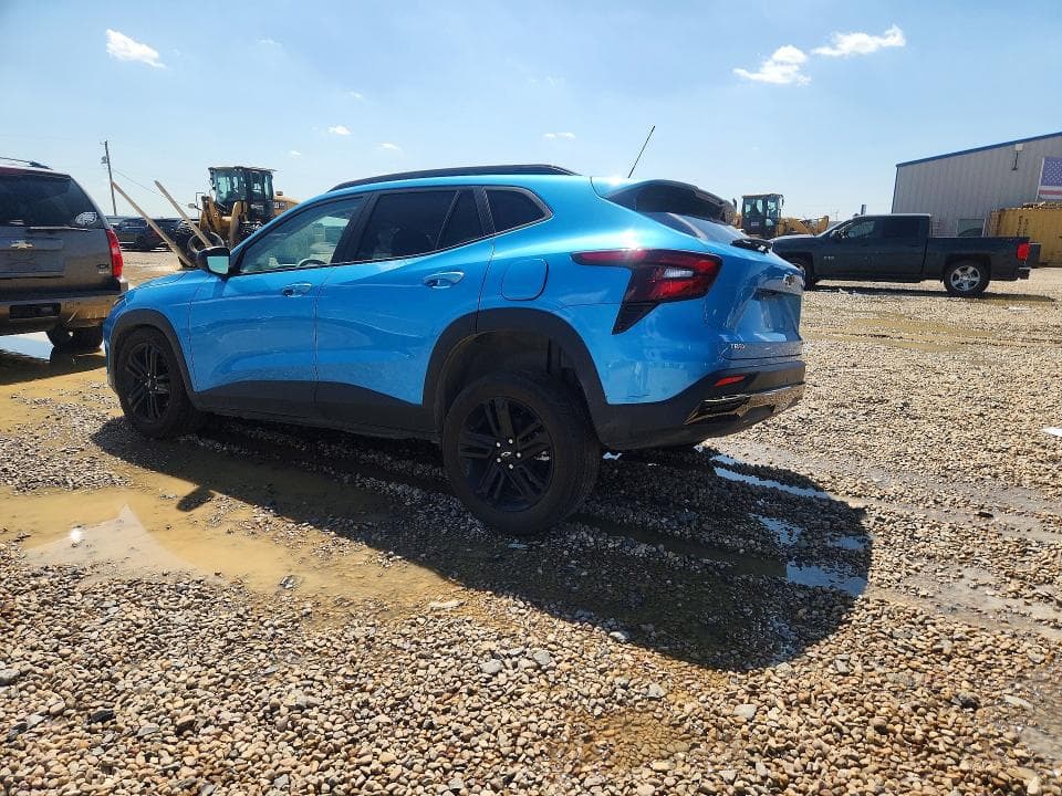 2025 CHEVROLET TRAX ACTIV 2