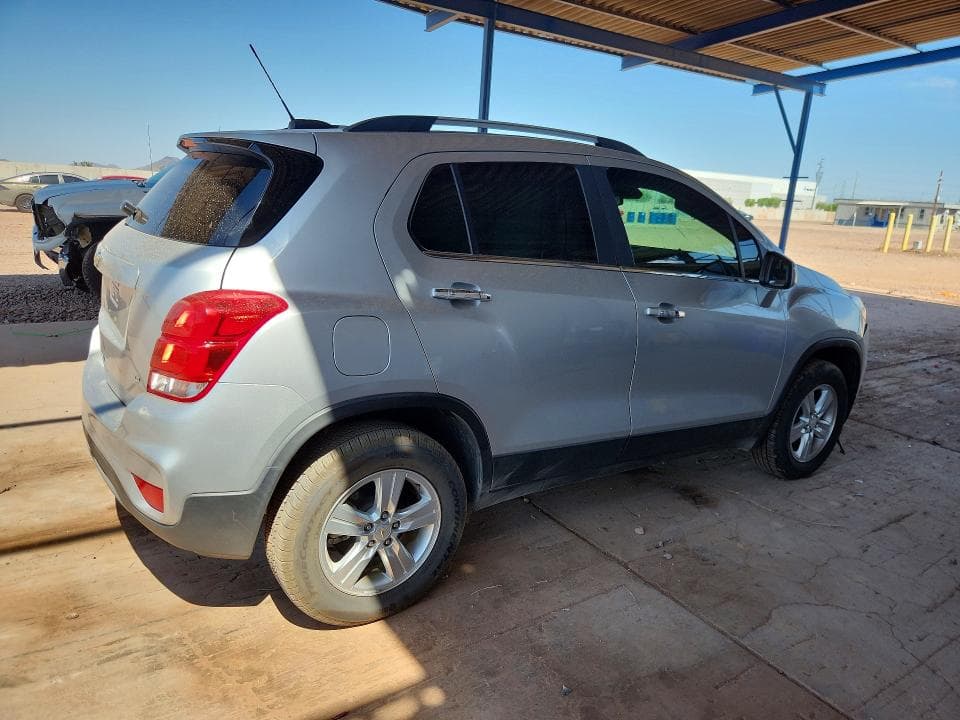 2018 CHEVROLET TRAX 1LT 3
