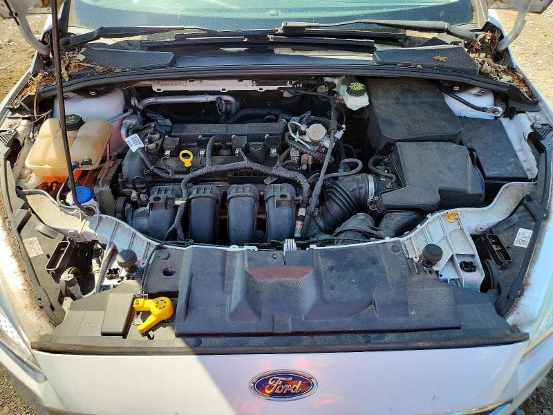 2017 FORD FOCUS SE 11