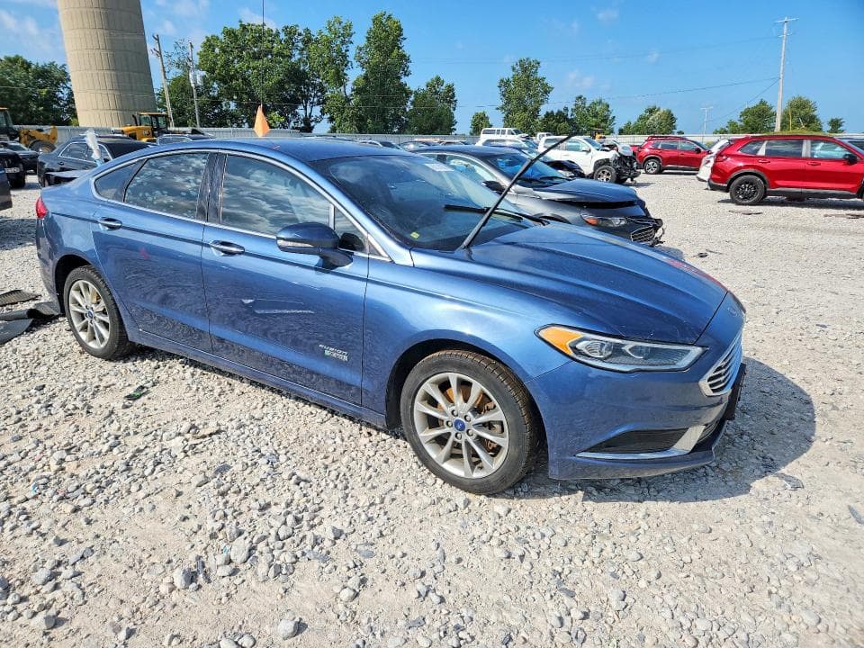 2018 FORD FUSION SE PHEV 4