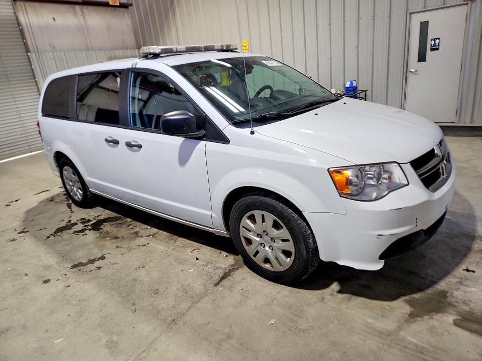 2019 DODGE GRAND CARAVAN SE 4