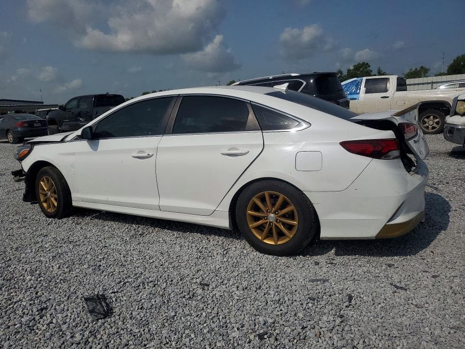 2019 HYUNDAI SONATA SE 2