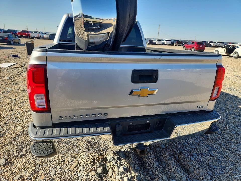 2018 CHEVROLET SILVERADO K1500 LTZ 6