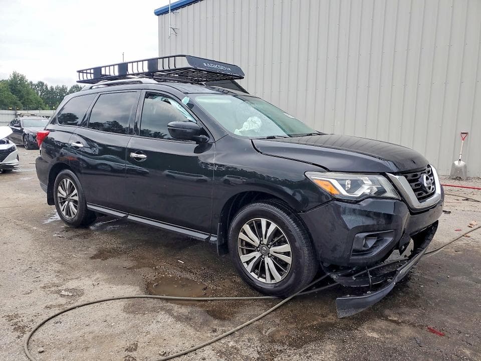 2019 NISSAN PATHFINDER SV 4