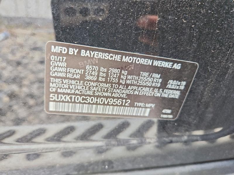 2017 BMW X5 XDR40E 13