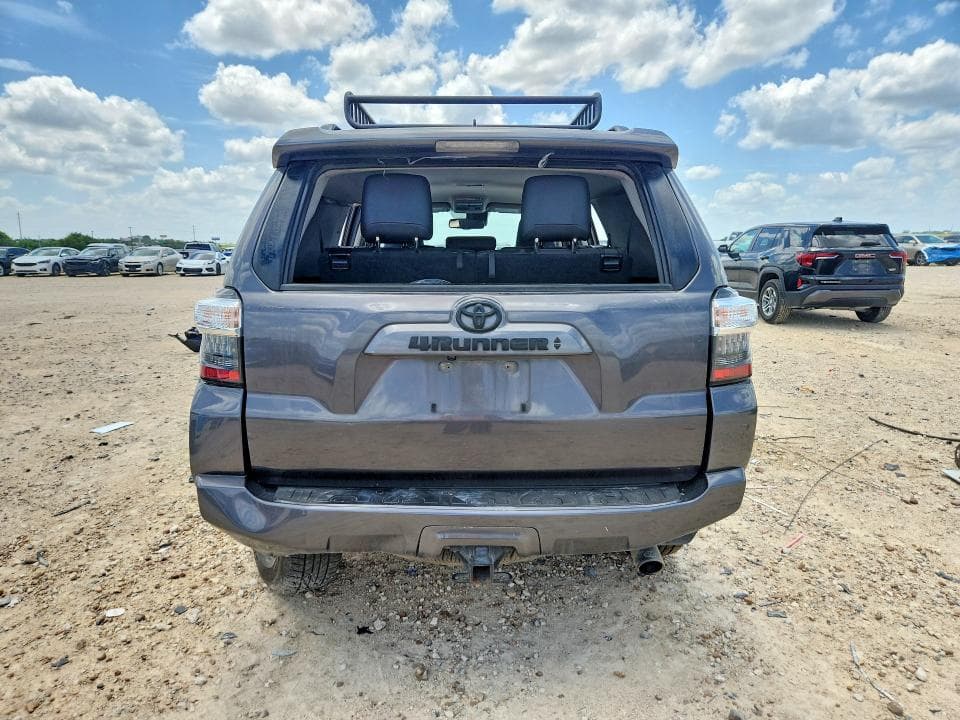 2023 TOYOTA 4RUNNER SR5 PREMIUM 6