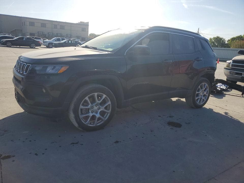 2024 JEEP COMPASS LATITUDE LUX - 1