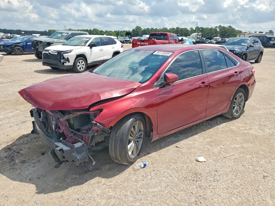 2017 TOYOTA CAMRY SE - 1