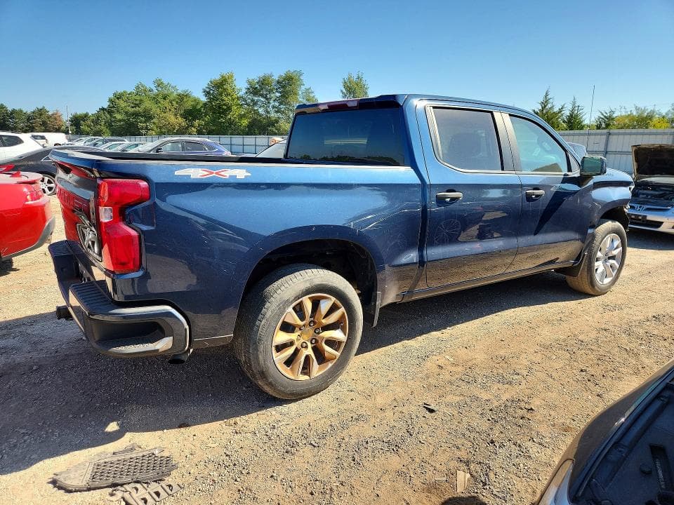 2021 CHEVROLET SILVERADO K1500 CUSTOM 3
