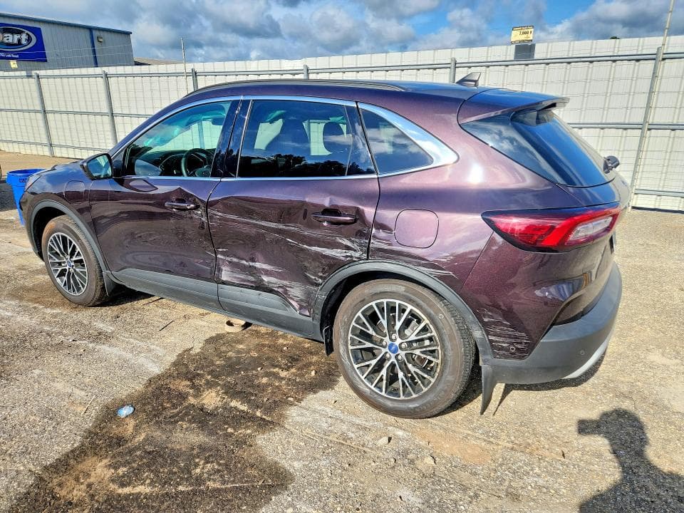 2023 FORD ESCAPE 2
