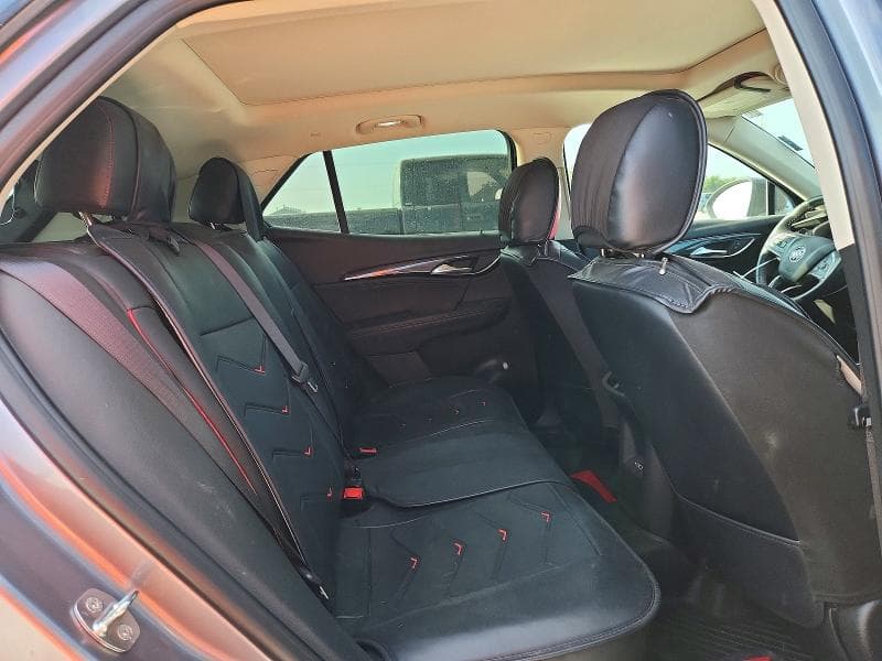 2022 BUICK ENVISION ESSENCE 11