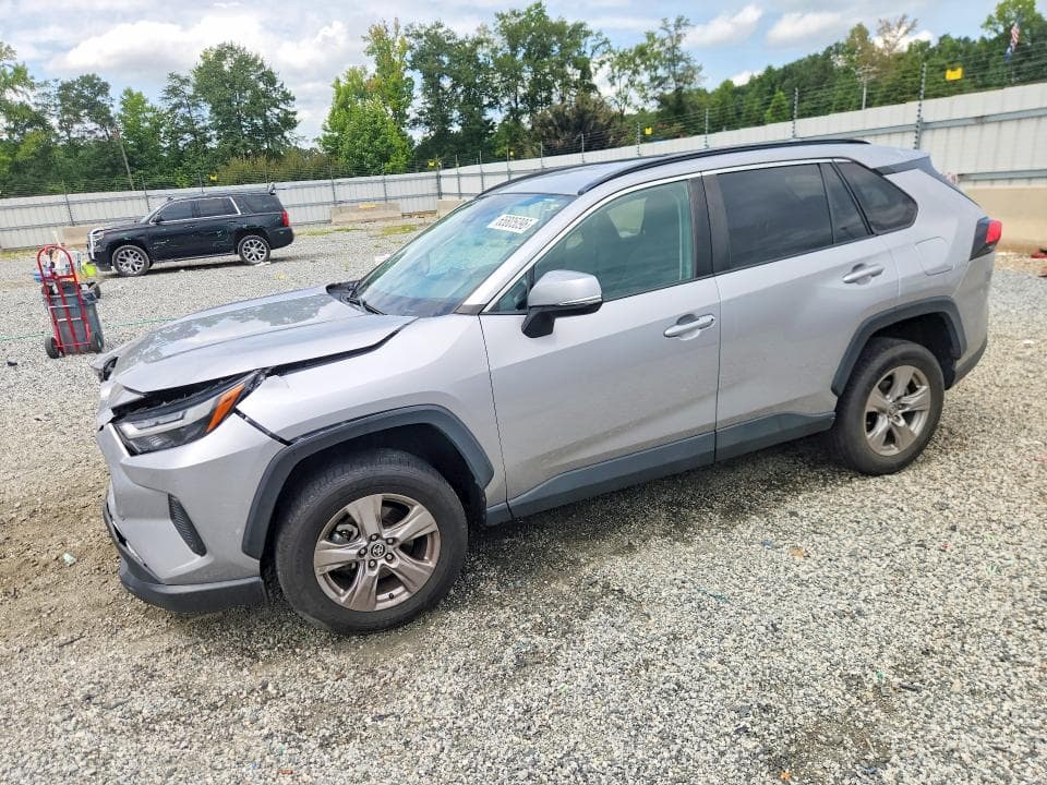 2023 TOYOTA RAV4 XLE - 1