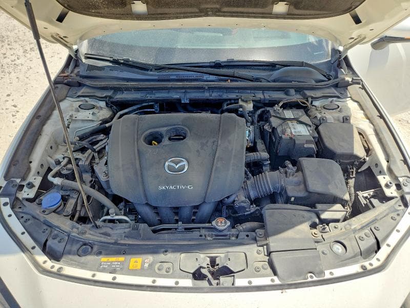 2020 MAZDA 3 PREMIUM 11
