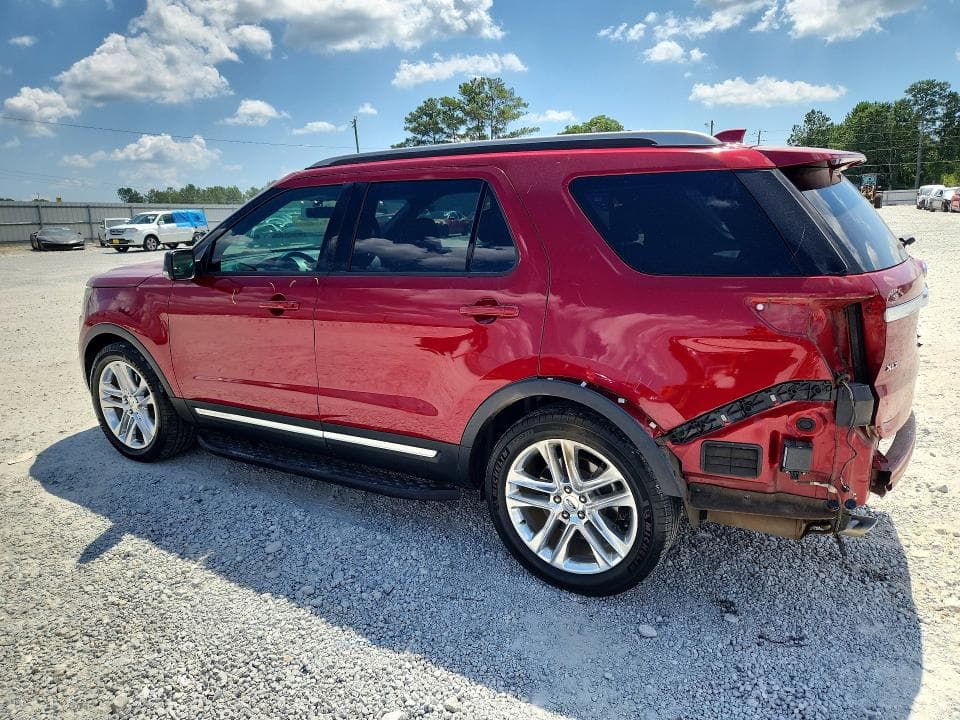 2017 FORD EXPLORER XLT 2