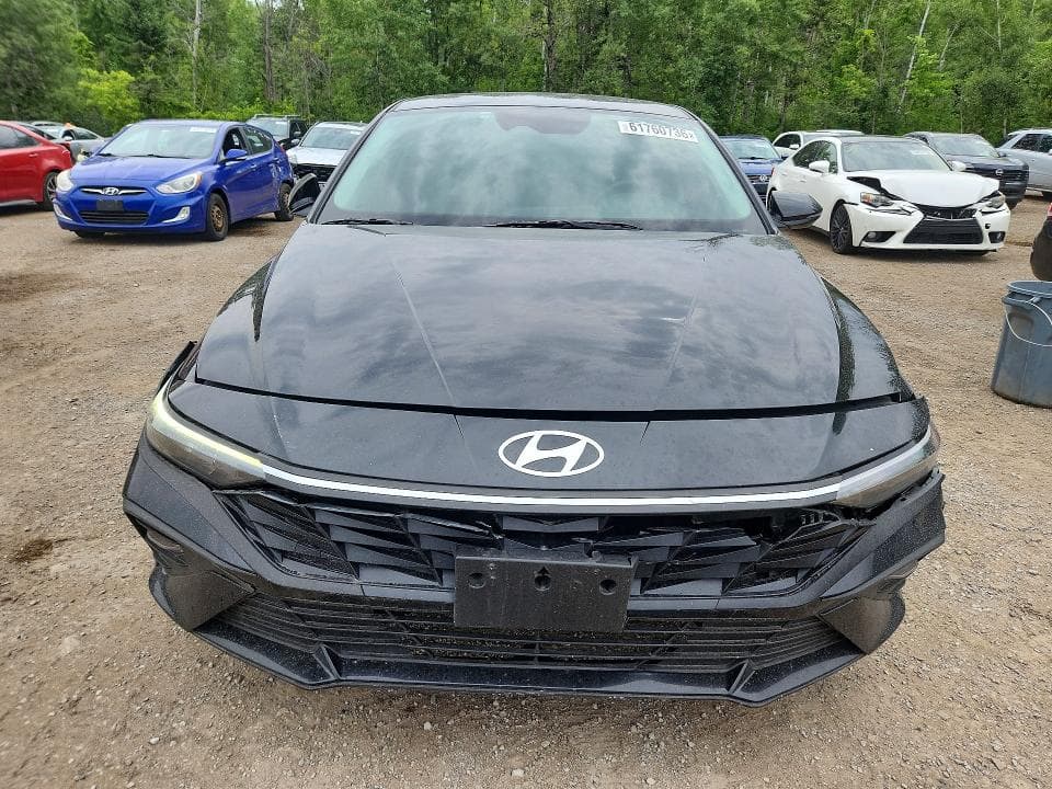 2025 HYUNDAI ELANTRA LIMITED 5