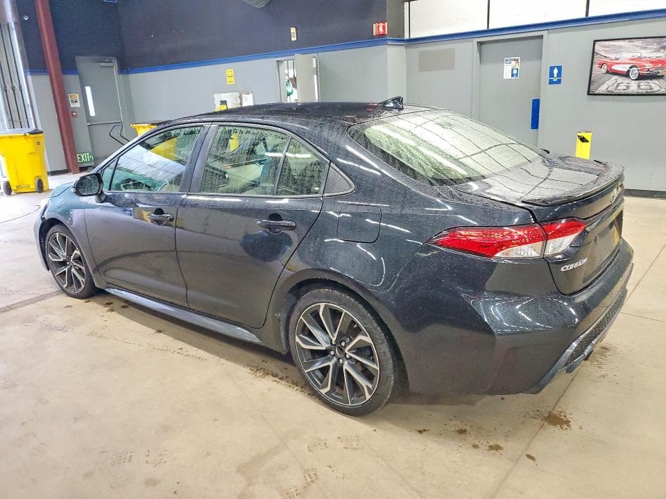 2022 TOYOTA COROLLA SE 2