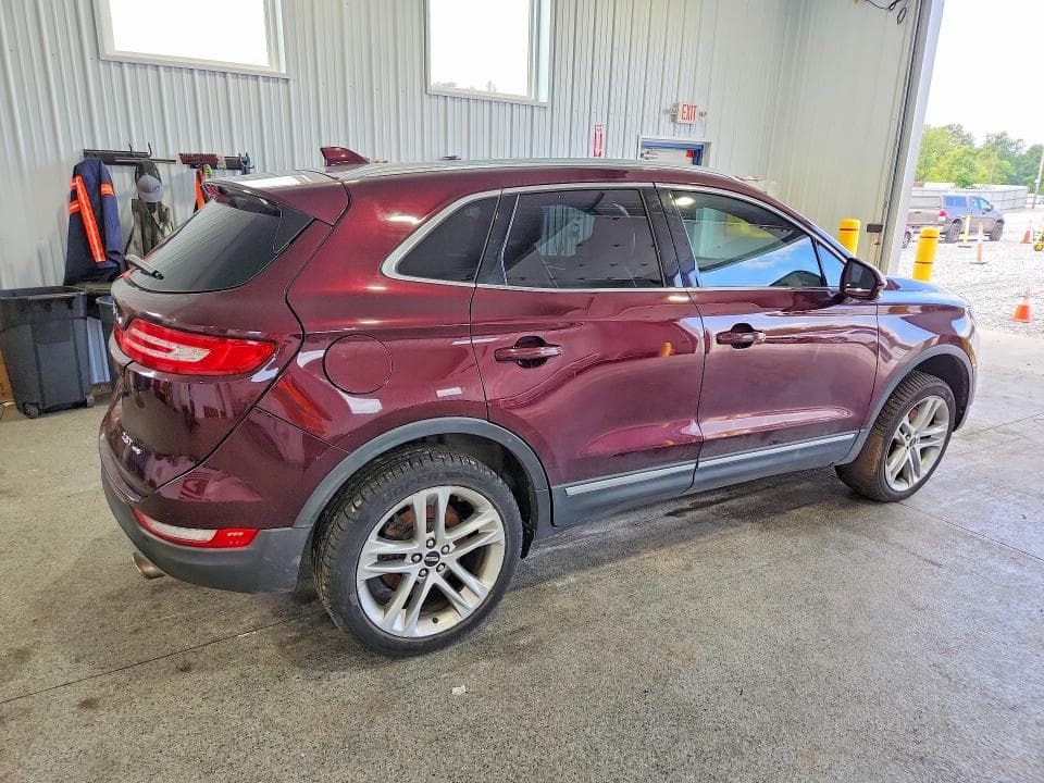 2017 LINCOLN MKC RESERVE 3