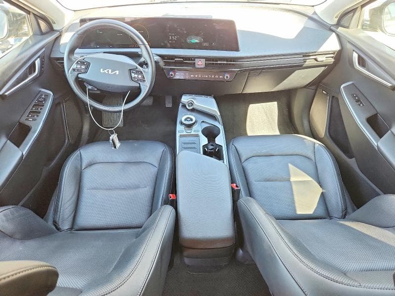 2024 KIA EV6 WIND 8