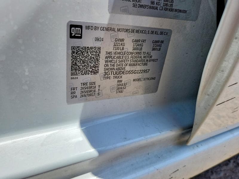 2025 GMC SIERRA K1500 SLT 12